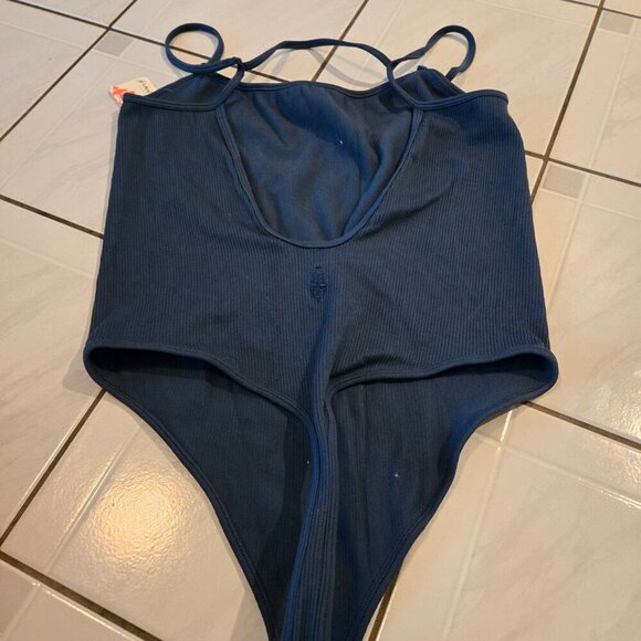 NWT Free People Movement Throw Backless Bodysuit Orion Blue L/XL - Picture 3 of 4